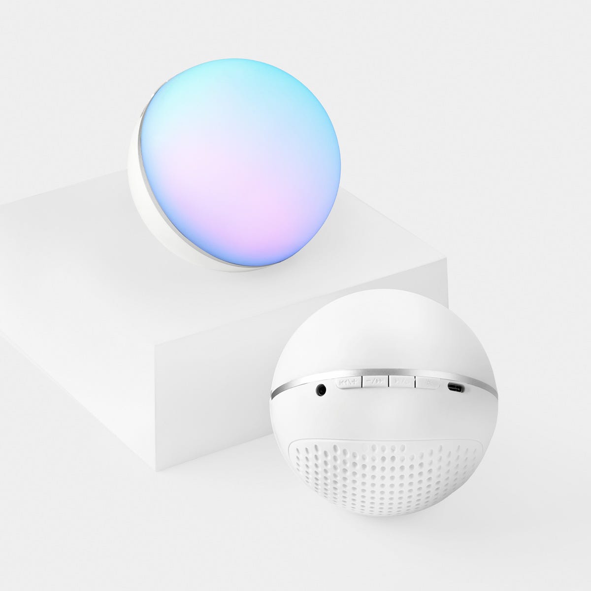 Bocina Apvalus con luz impresa con logo para regalos corporativos